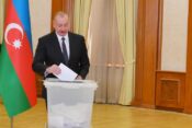 Aliyev, Görevine Resmi Yemin Ederek Başladı