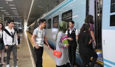 TREN SEFERLERİNDE AİLE YILI İNDİRİMİ